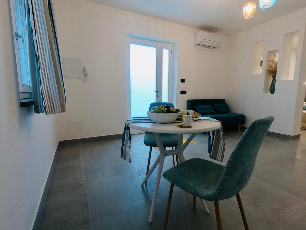 Flavia'S Lemons Bed & Breakfast Sorrento Exterior foto